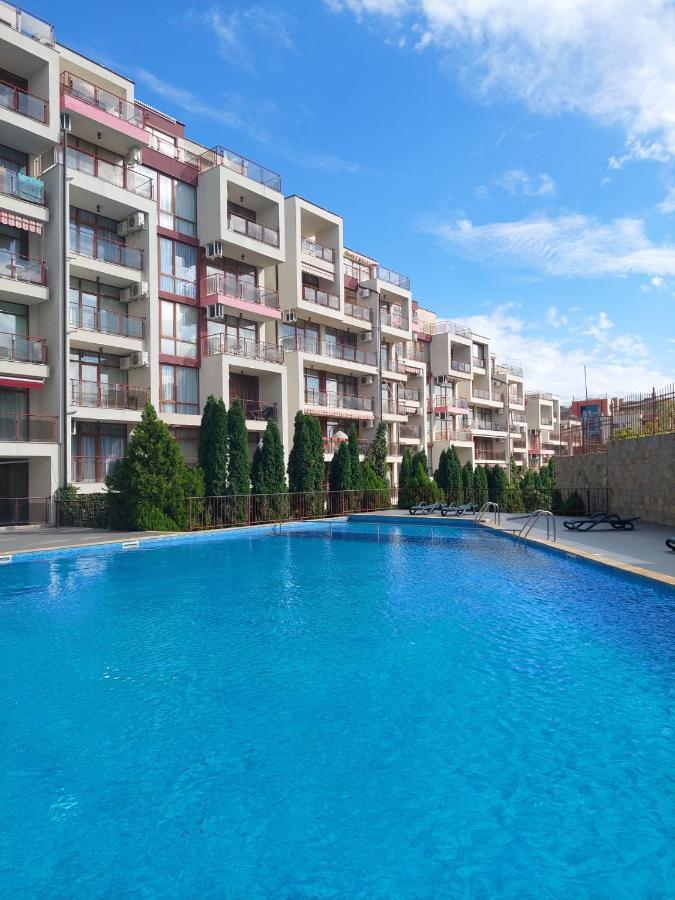 Helios 350M From The Beach Sveti Vlas Exterior photo
